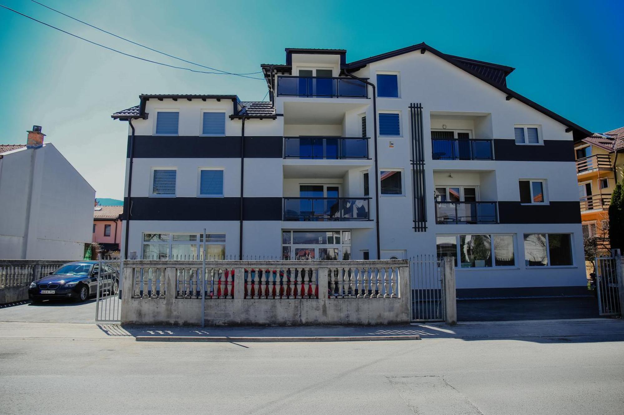 Deluxe Apartments Sarajevo Exterior photo